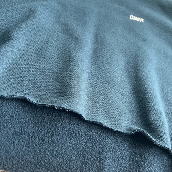 oner active cropped crewneck - Picture 2 of 3